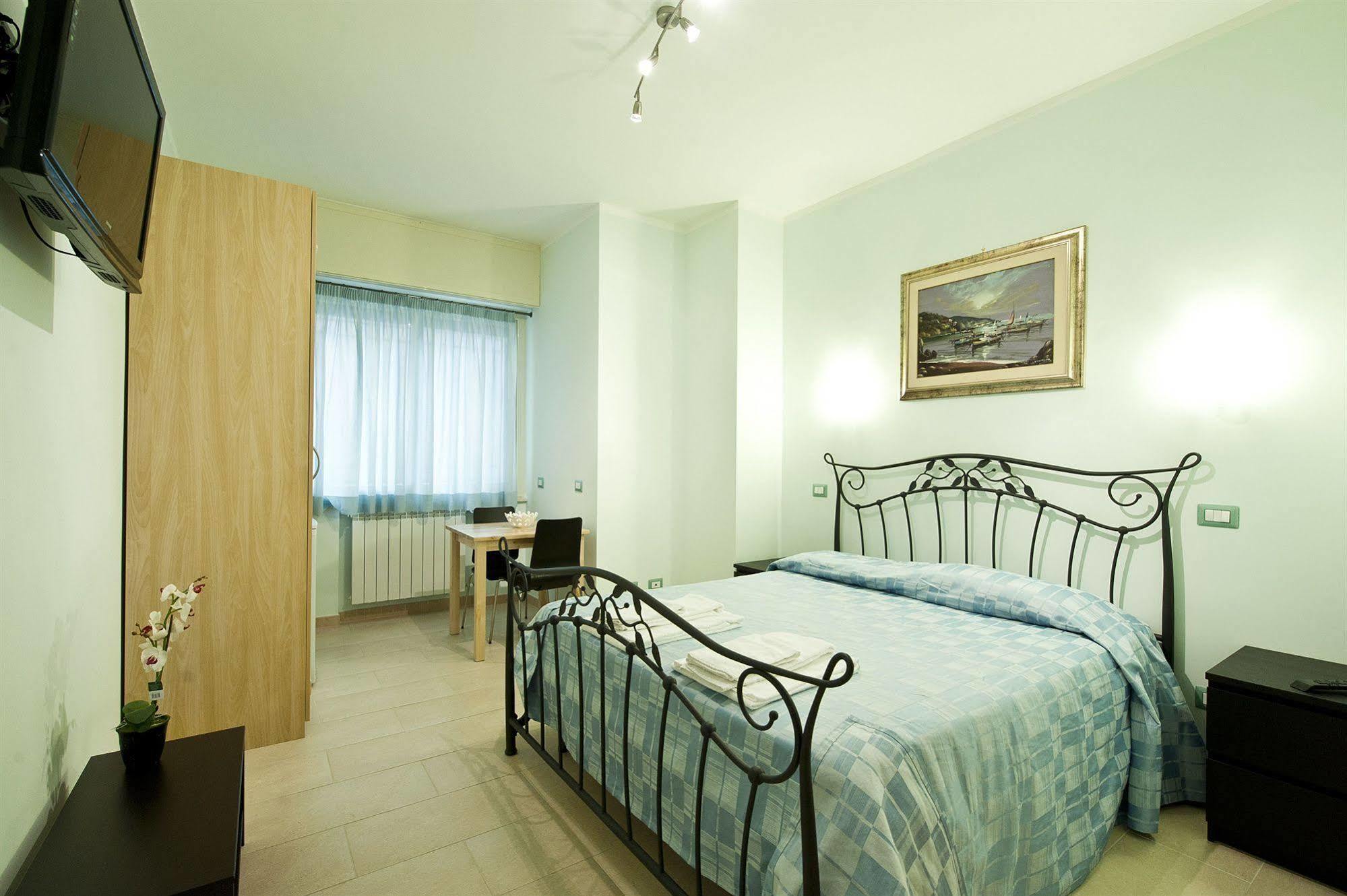 B&B La Porta Рим Екстериор снимка