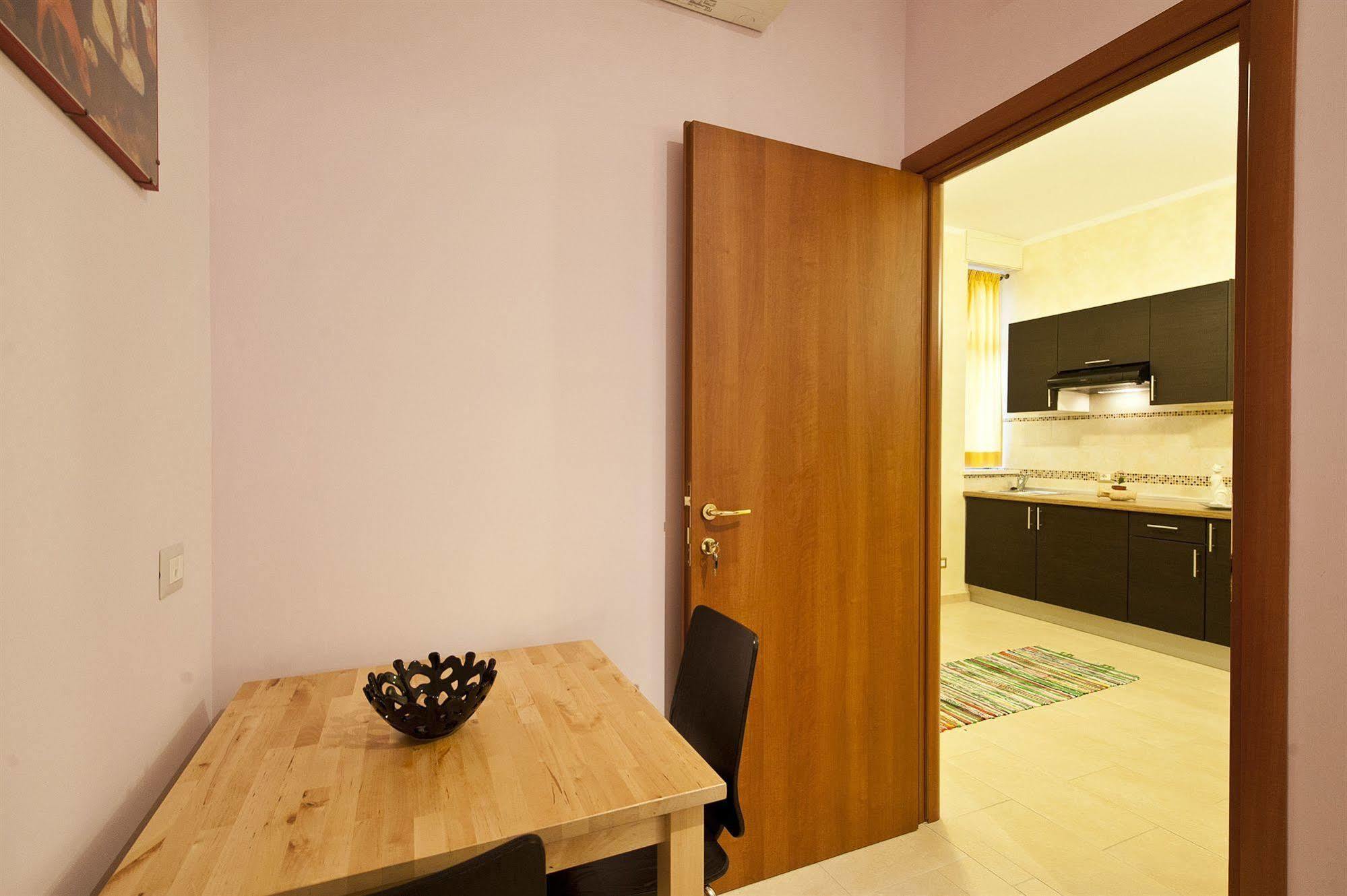 B&B La Porta Рим Екстериор снимка